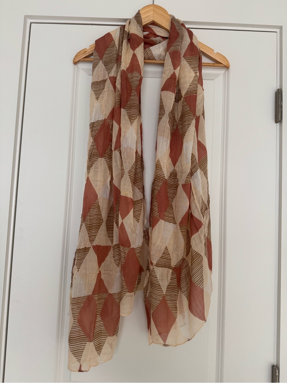 Vivante Rust, Cream & Brown Geometric Lightweight Scarf